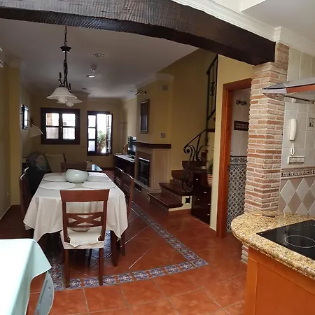 Ramon Y Cajal * Estepona